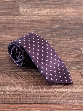 Canali Luxuries Silk Tie Burgundy Pink Polka Dot Made in Italy EUC